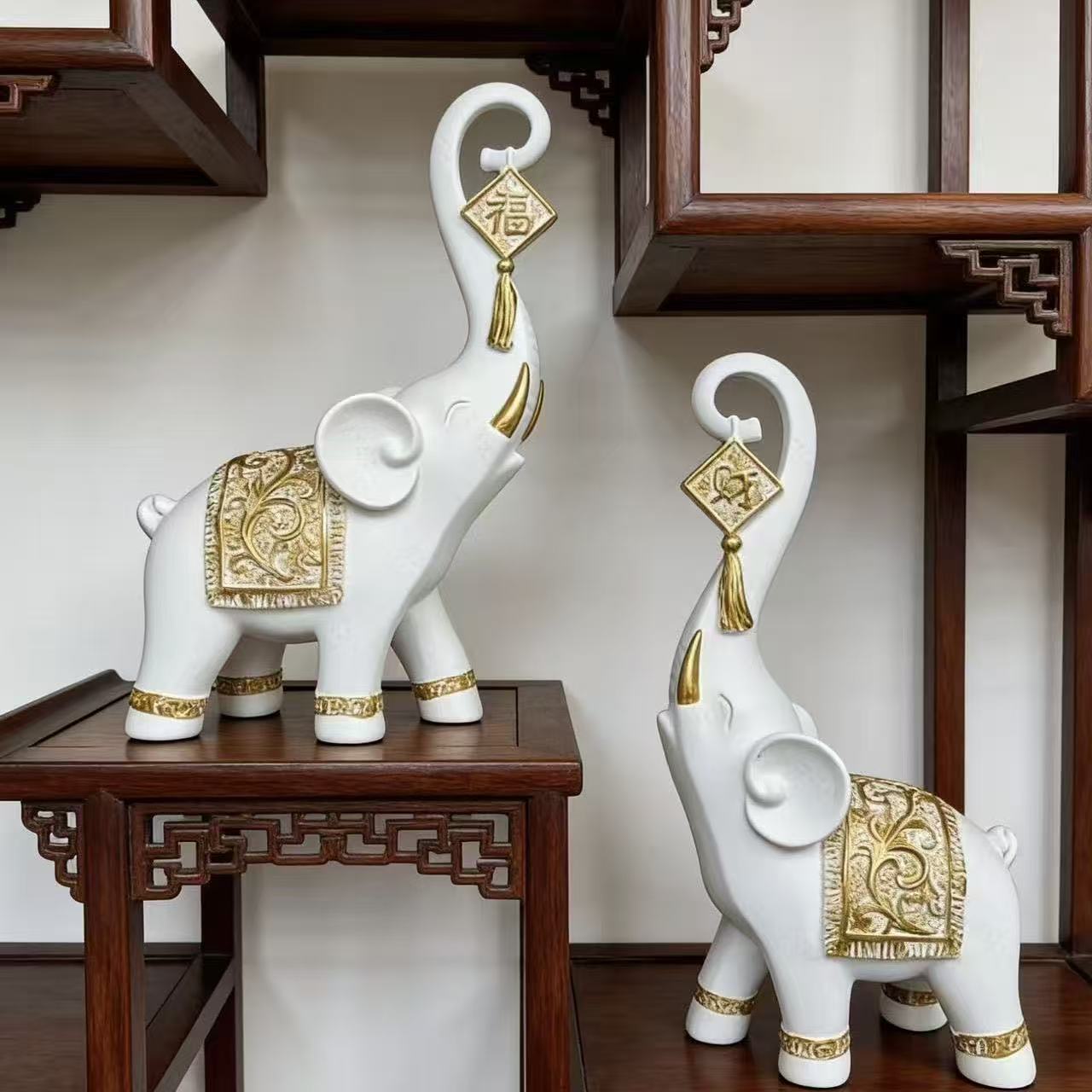 Coppia di Statuette Portafortu - Resin Art Gift For Wedding recensione e prezzo